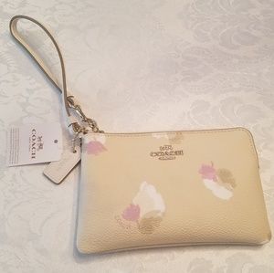 NWT - COACH - 6" wristlet, beachwood floral
